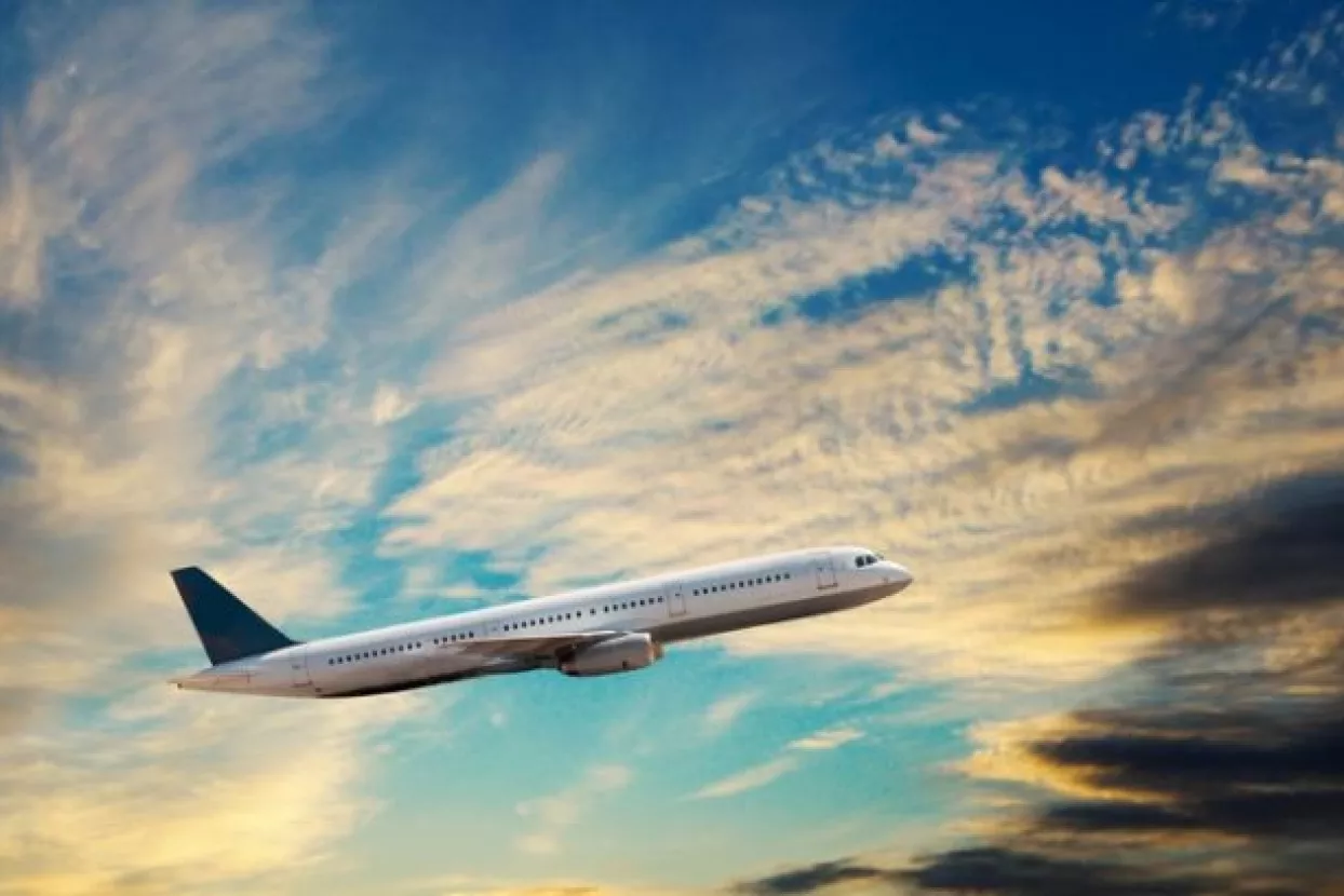Internet na letovima udružio Airbus, Deltu i tele operatere