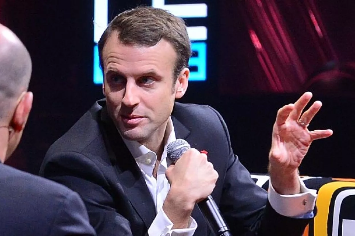 Macron ukida stalni radni odnos u državnim željeznicama
