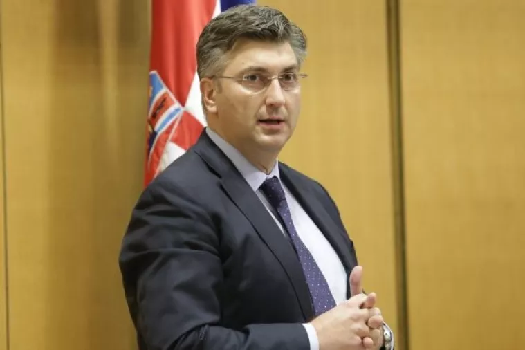 Za izvanrednog povjerenika predložen Fabris Peruško