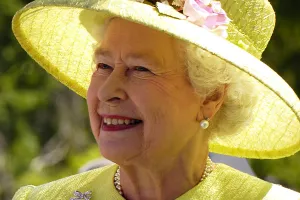 37 godina kasnije otkriven pokušaj atentata na kraljicu Elizabetu II.