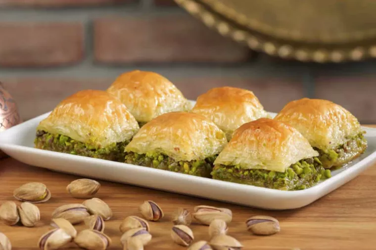 Mašala! Turski slastičari napravili baklavu od 518 kilograma za Guinnessa