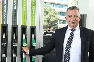 Ina: Zoltánu Áldottu produljen mandat, dividenda 55 ili 135 kuna po dionici