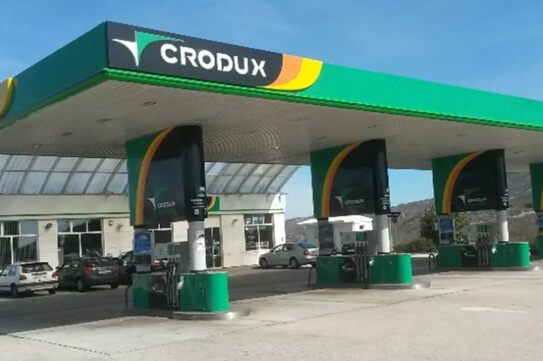 Crodux: Izlijevanje benzina prilikom testiranja produktovoda nije zagadilo vodu u Slavonskom Brodu