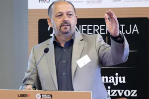 Lovrinović: Najveća kočnica promjenama je što najviši stranački dužnosnici nisu stručnjaci