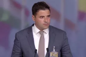 Bernardić u čestitki za 1. svibnja predložio povećanje minimalca na 4 tisuće kuna