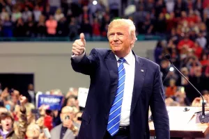 Trump se povukao iz nuklearnog sporazuma i uvodi opet sankcije Iranu