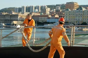Prvi kvartal: Kroz morske luke prošlo 2,8 milijuna, kroz zračne 824 tisuće putnika
