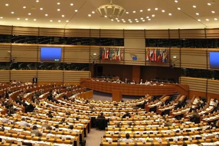 Europski parlament zbog Kine traži strože praćenje inozemnih ulaganja