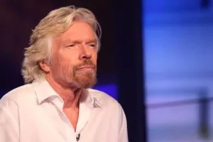 Richard Branson 'trenira' za prvi let u svemir