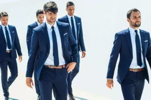 FOTO: Hrvatski nogometni reprezentativci u Rusiju putuju sa stilom