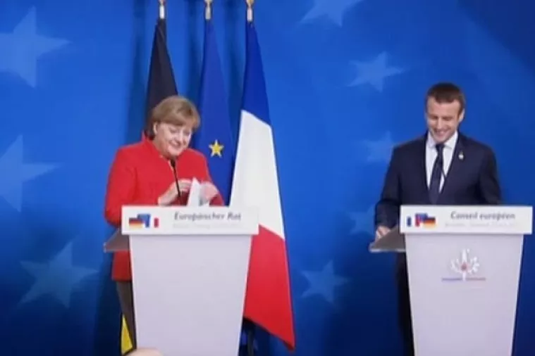 Macron i Merkel dogovaraju vraćanje migranata u zemlje u kojima su ušli u EU