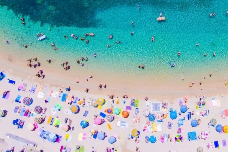 Županija Splitsko-dalmatinska za uređenje plaža dala 7 milijuna kuna