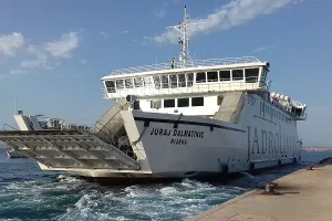 EK daje Hrvatskoj 250 milijuna kuna za 'redovitost' pet trajektnih linija