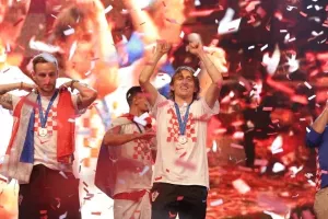 Sky: Hrvatskim nogometašima herojski doček u Zagrebu