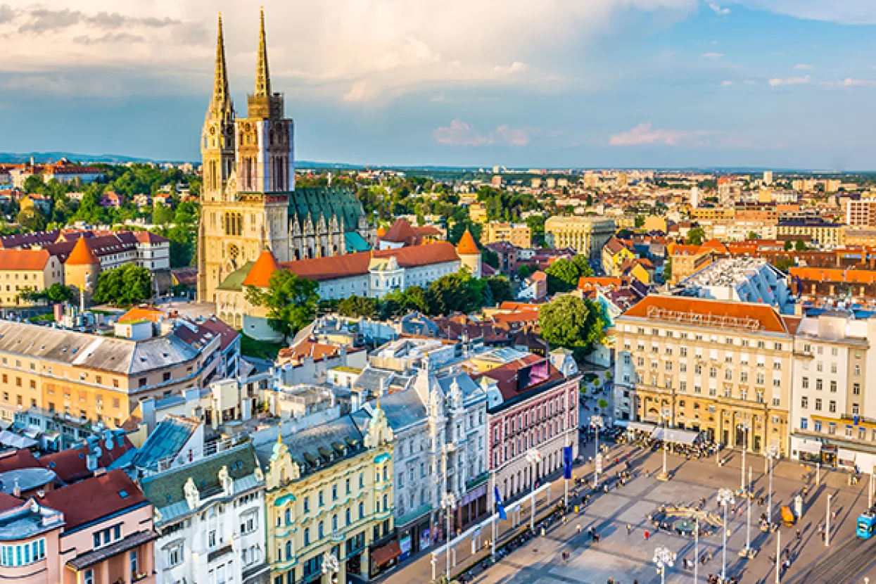 Zagreb u kolovozu posjetilo devet posto više turista nego lani