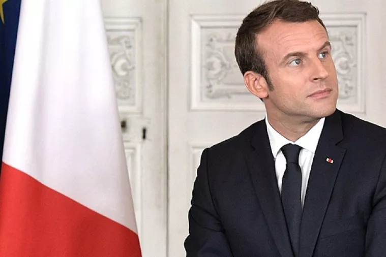 Nakon niza oštrih reformi Macronu drastično pada popularnost