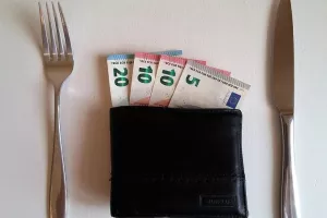 Cijena - sitnica: Na sanaciju banaka dosad potrošeno 36,3 milijardi kuna, tvrdi HUB