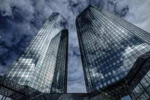 Dobit Deutsche Bank grupe pala 65 posto, na 229 milijuna eura