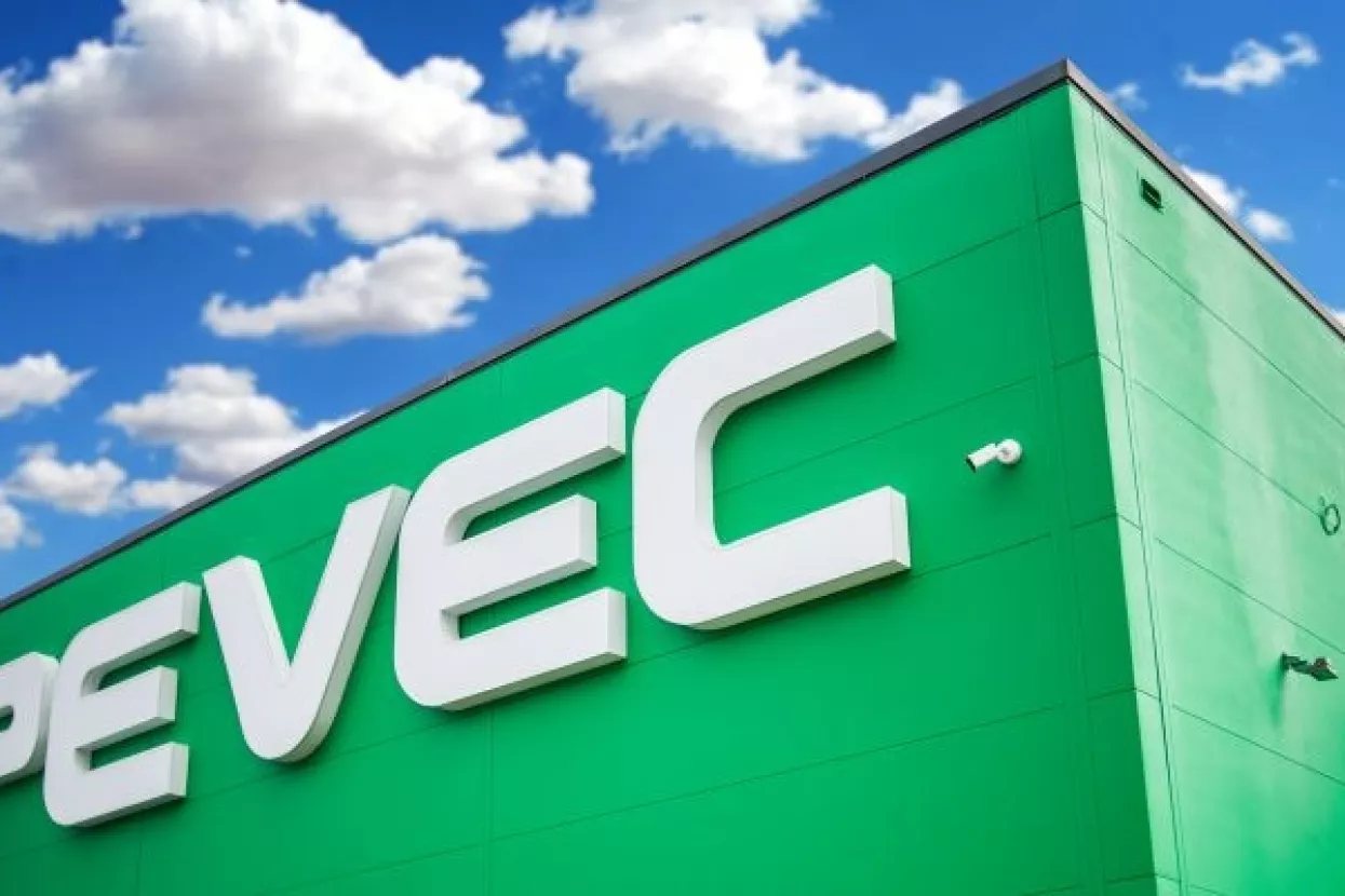 Pevec otvorio novi prodajni centar u Samoboru