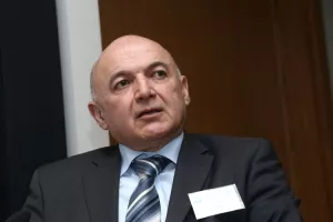 Ljubo Jurčić: S Inom treba 'raskrstiti' i okrenuti se HEP-u