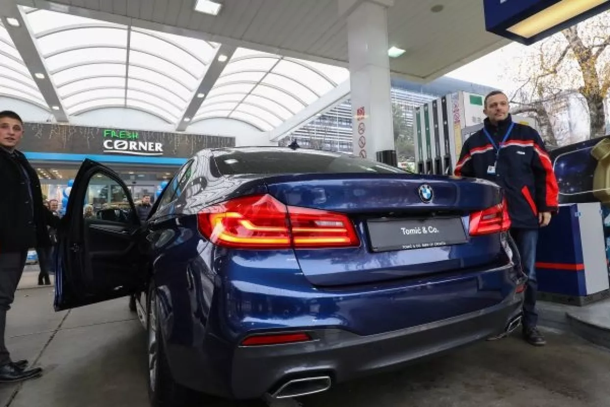 Atraktivni BMW 520 D s M sportskim paketom opreme osvojio je Inin kupac iz Bilja