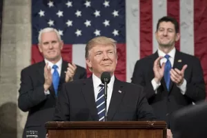 Trump iskoristio obraćanje naciji da se pozicionira kao borac protiv socijalizma