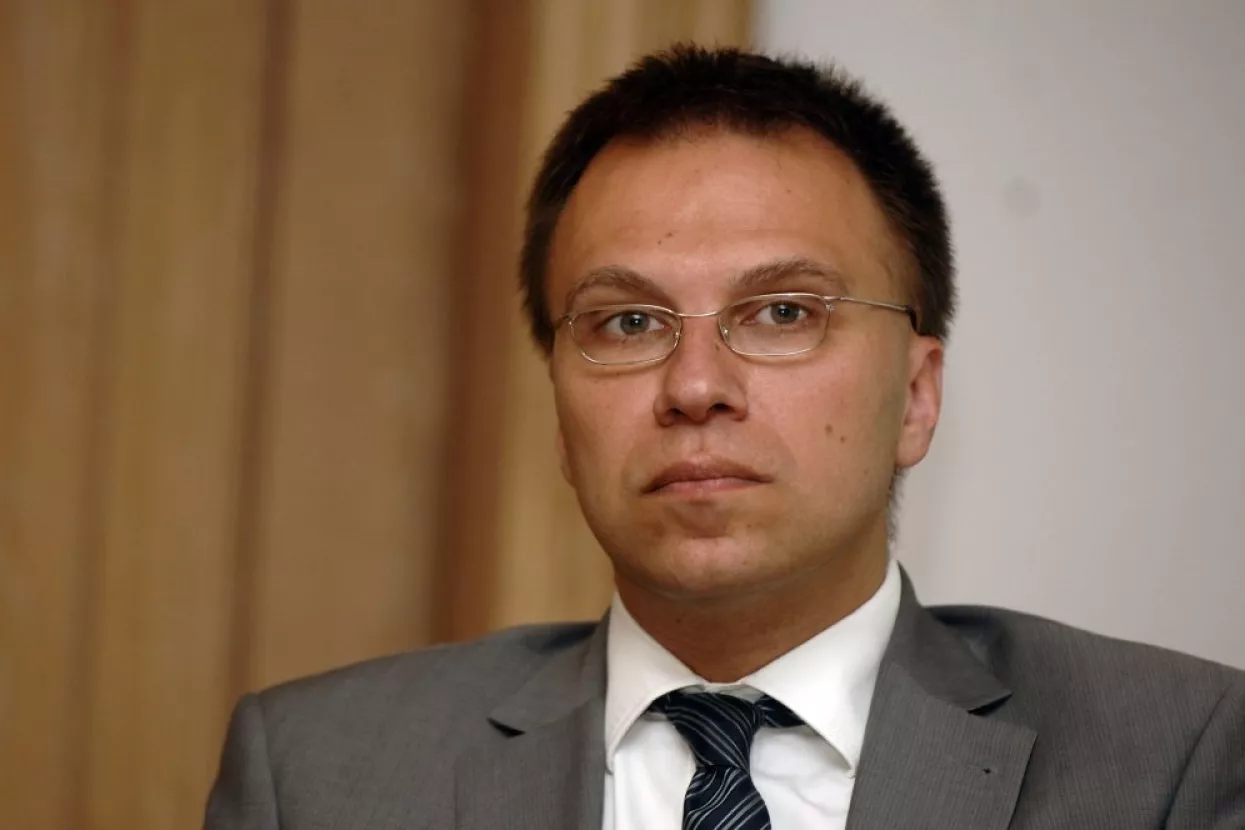 Mirovinski fondovi u strane dionice lani uložili triput više nego u domaće