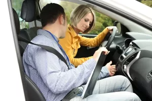 Uber ima 20 posto više prihoda, ali zaključio prvi kvartal s milijardu dolara gubitka