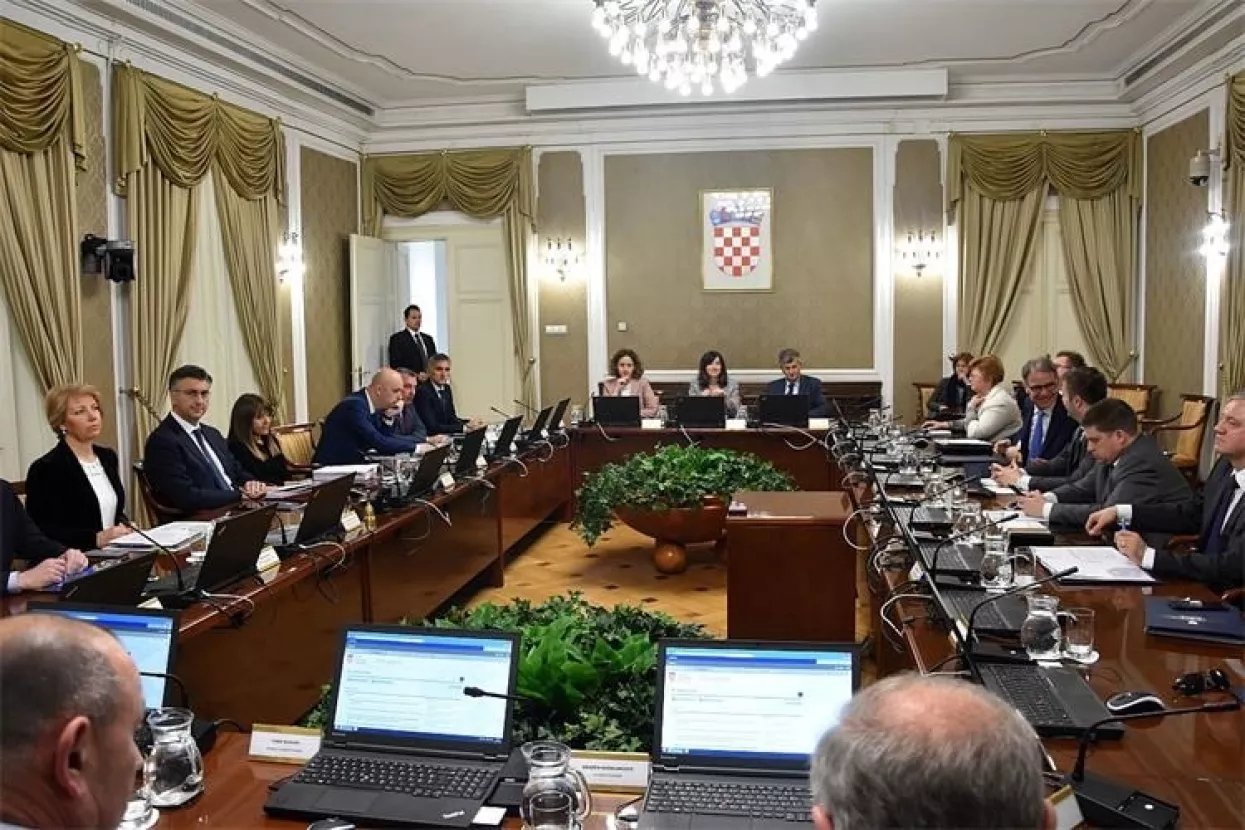 Danas u Hrvatskoj: Vlada stavila na dnevni red dono&scaron;enje novih kvota stranih radnika