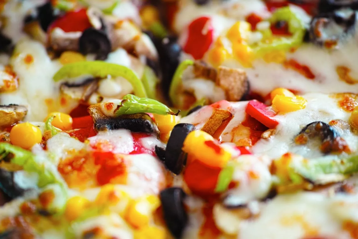 A ove godine šaljive Nobelove nagrade dobili su... ljekovita pizza, češkanje