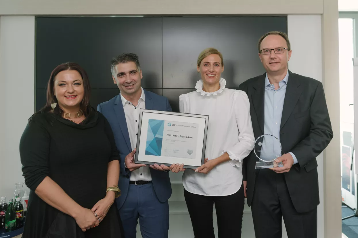 Philip Morris Zagreb predan razvoju talenata i kulture uključivosti – ponovno nagrađen certifikatom Poslodavac Partner