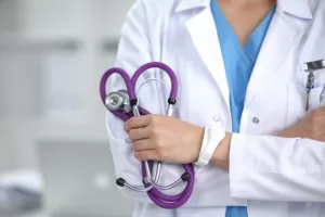Državni inspektorat, zbog 300 odrađenih sati poznate pedijatrice, podnio optužni prijedlog protiv Opće bolnice Pula 