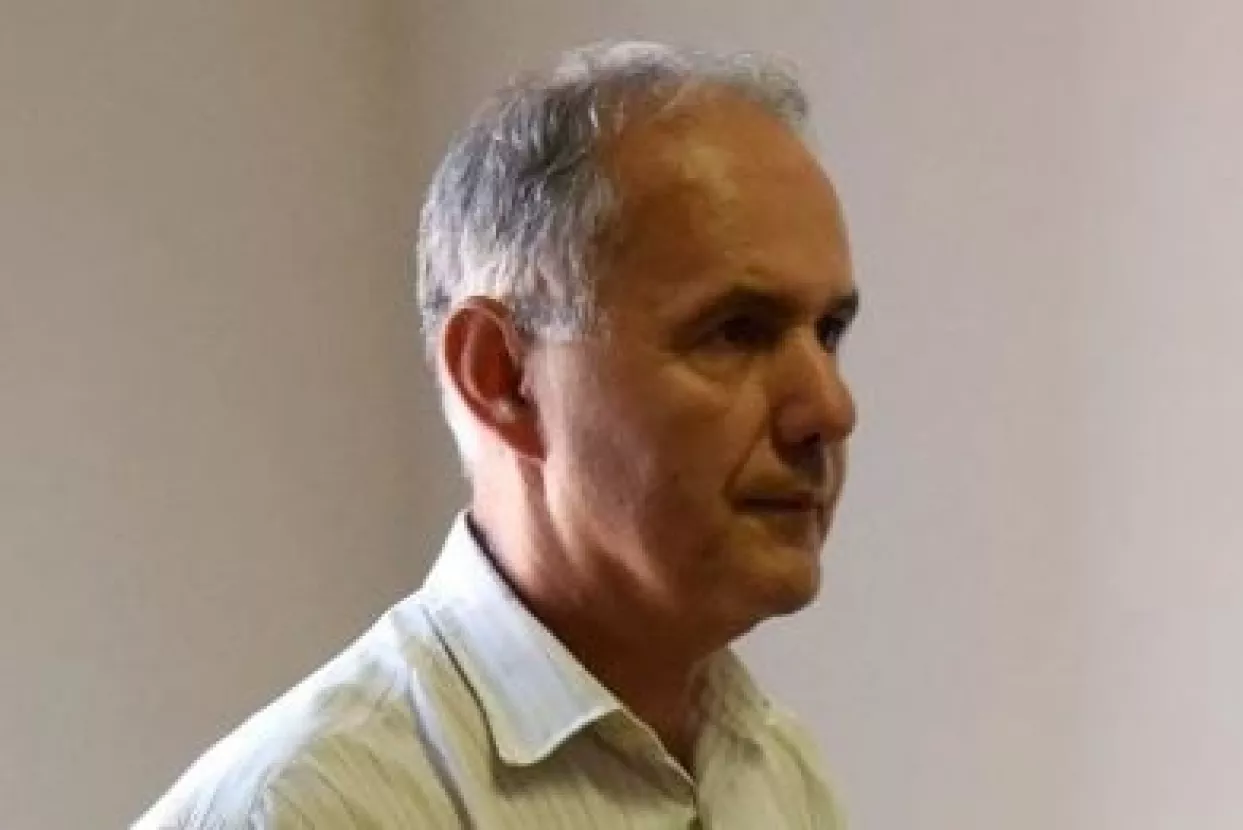 Sliško u zatvoru, silovatelji na slobodi, Kutle u zastaru