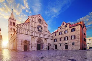 Danas u Hrvatskoj: Dan grada Zadra, predsjednica u Škabrnji, Vlada o Ovršnom zakonu i kvotama za zapošljavanje stranaca...