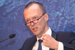Predsjednik uprave Raiffeisen banke Michael Müller podnio ostavku!