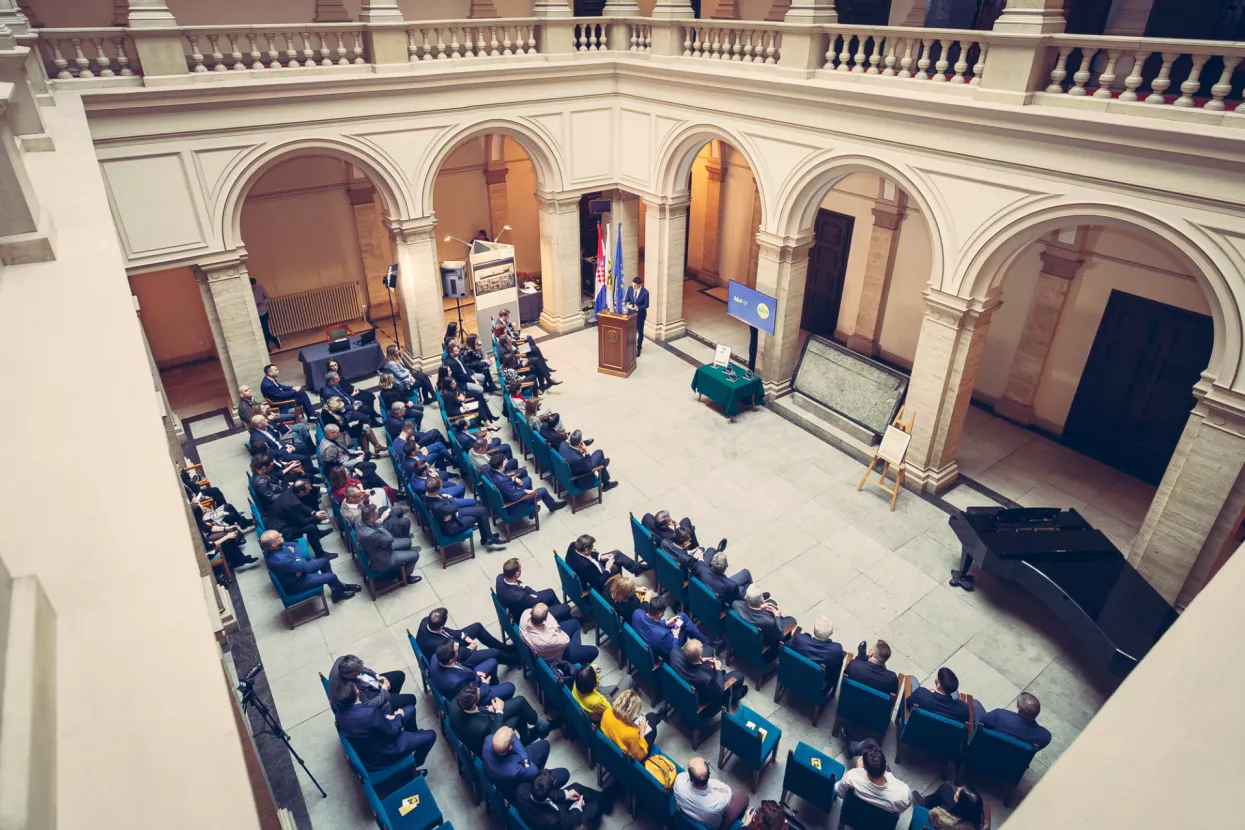 Svjetski dan radija - Udruga Hrvatski radijski forum postala članica Udruženja europskih radija