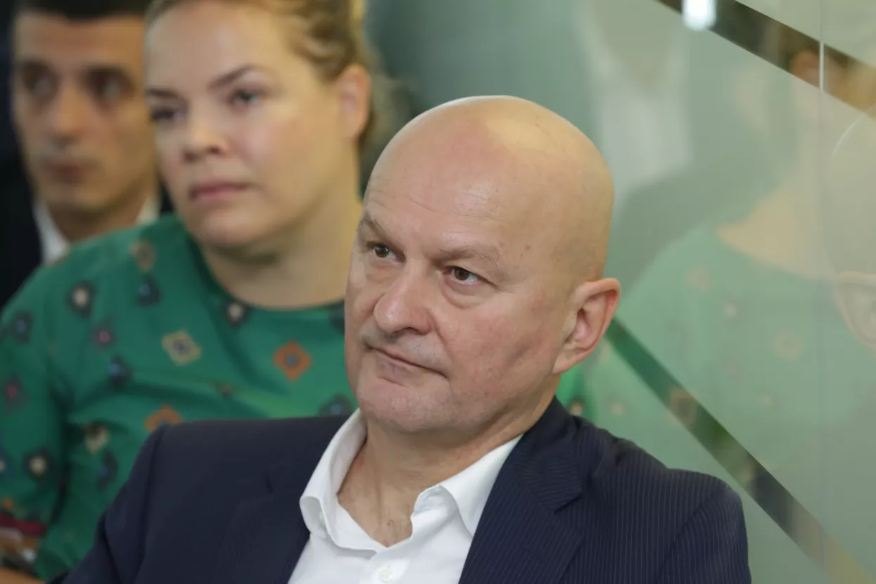 Priča o M+ Grupi - Kako su nagovorili 'mirovince' da ulože 93 milijuna kuna u 'call centre'