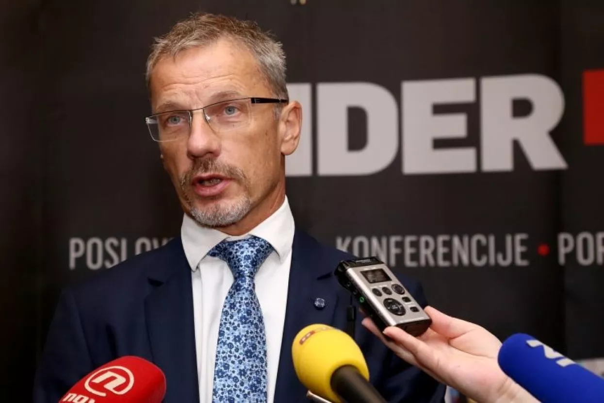 Vujčić: Imamo dovoljno za stabilizaciju, čak i u produženoj krizi i nedostatku deviznih priljeva u turističkoj sezoni