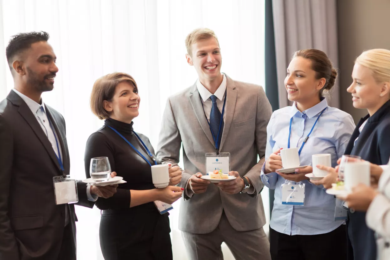 English café u Lideru: Small talk – važan dio svake, pa i poslovne komunikacije