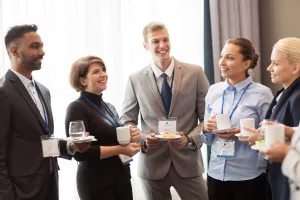 English café u Lideru: Small talk – važan dio svake, pa i poslovne komunikacije
