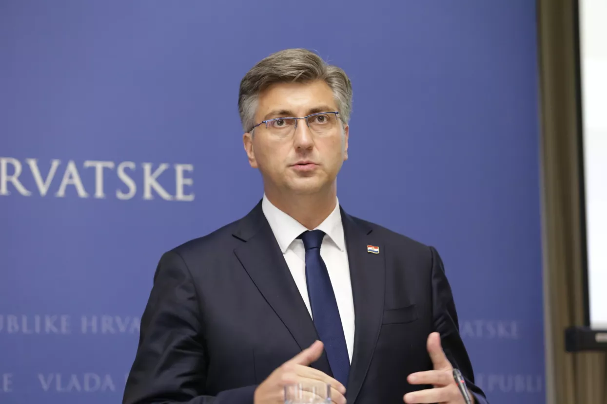 Plenković o mjerama popuštanja: Propusnice ostaju, ali se proširuje opseg razloga za izdavanje