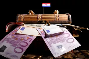 [ANKETA] Kako bi trebalo potrošiti europskih 10 milijardi eura za hrvatsko gospodarstvo?