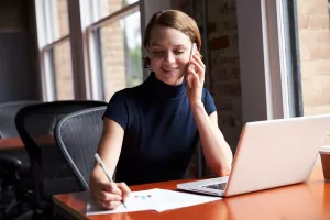 English café u Lideru: Telefonski razgovor - traženje informacija