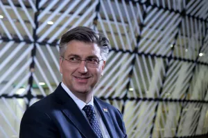 Miodrag Šajatović: Pet kontrolnih točaka za Plenkovićev nastup u Saboru