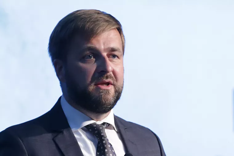 Ćorić: Država podržava razvoj rješenja na umjetnoj inteligenciji
