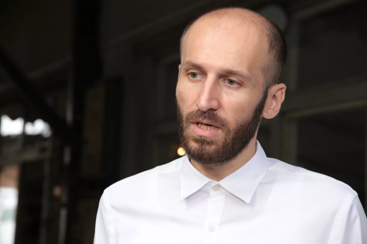 Marin Medak: Konobara će zamijeniti mobitel