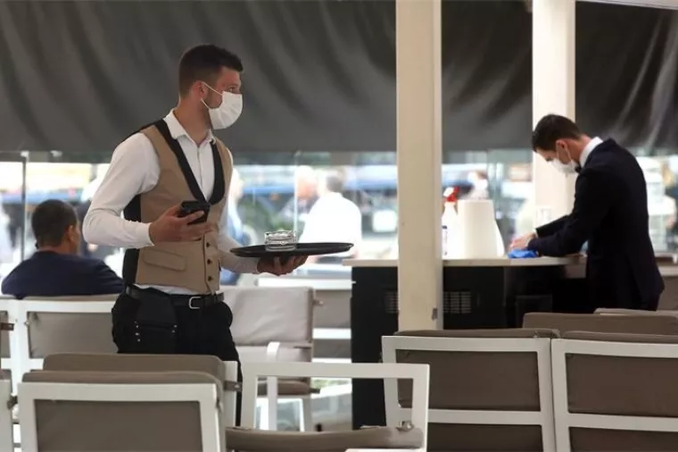 Vladine potpore od 4000 kuna nastavit će se i u 2021. godini