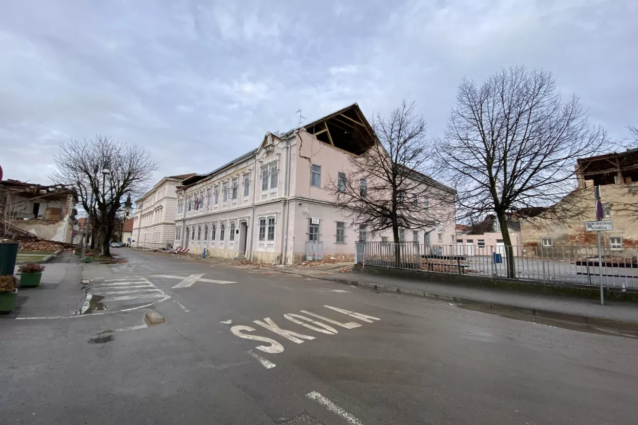 Rotary za budućnost - Humanitarna akcija stipendiranja učenika na potresom pogođenom području