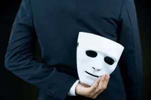 Miodrag Šajatović: Poštenje? Nedovoljan argument da bi se pobijedilo HDZ