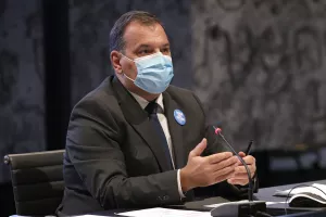 Beroš: Možemo interventno uvesti rusko cjepivo